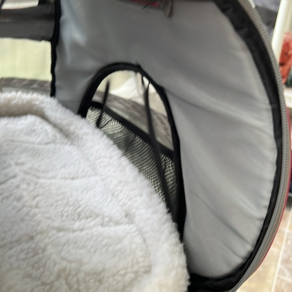 Bergan soft sided pet carrier NWOT - Picture 6 of 10